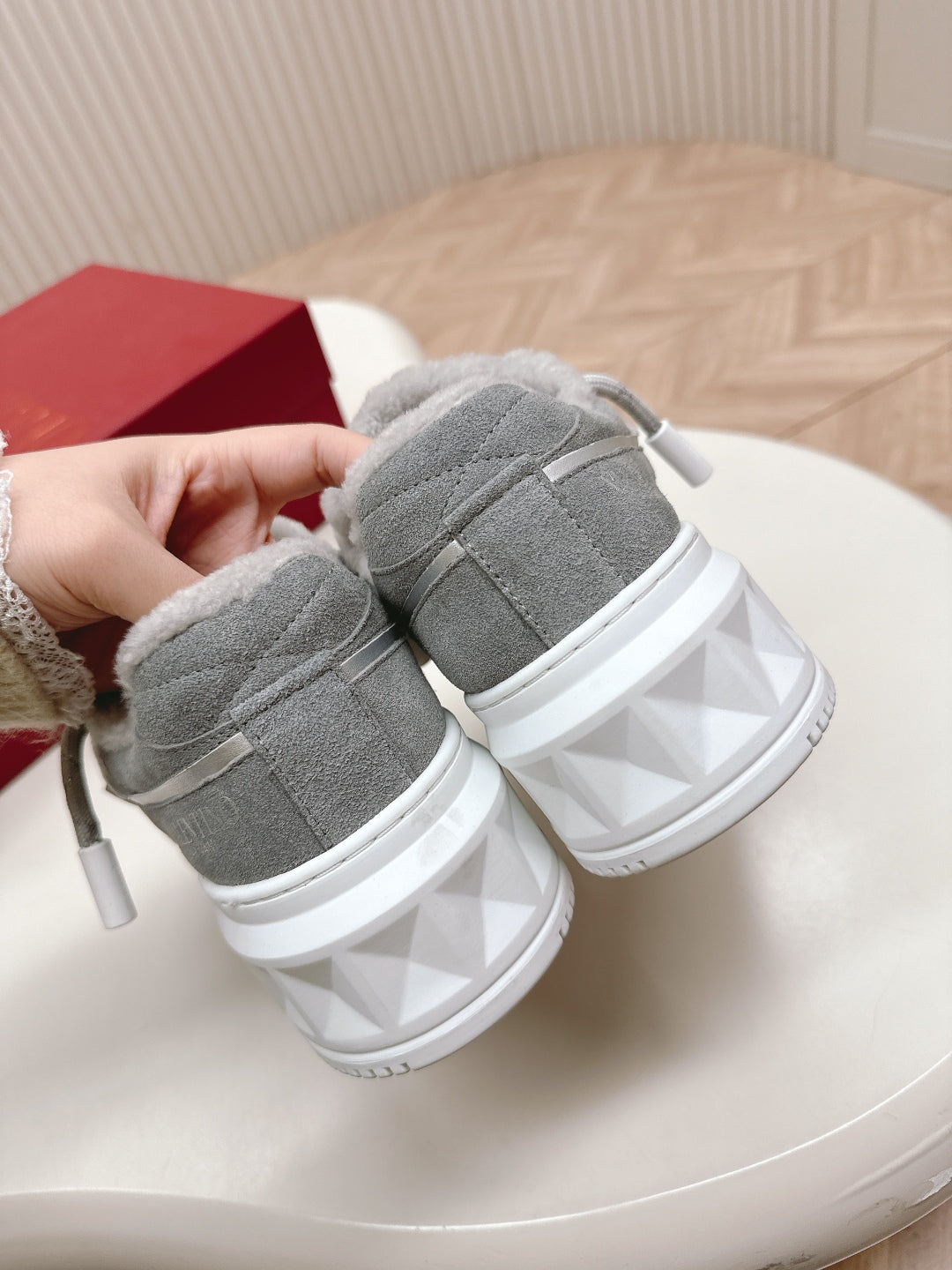 LuxluxHouse Best Quality Valentino Women Shoes