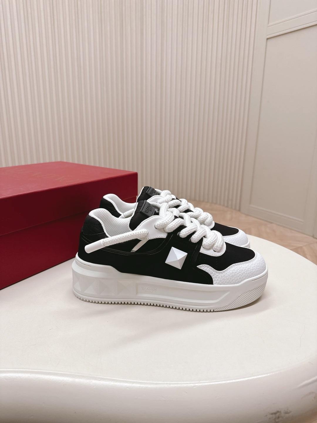 LuxluxHouse Best Quality Valentino Women Shoes