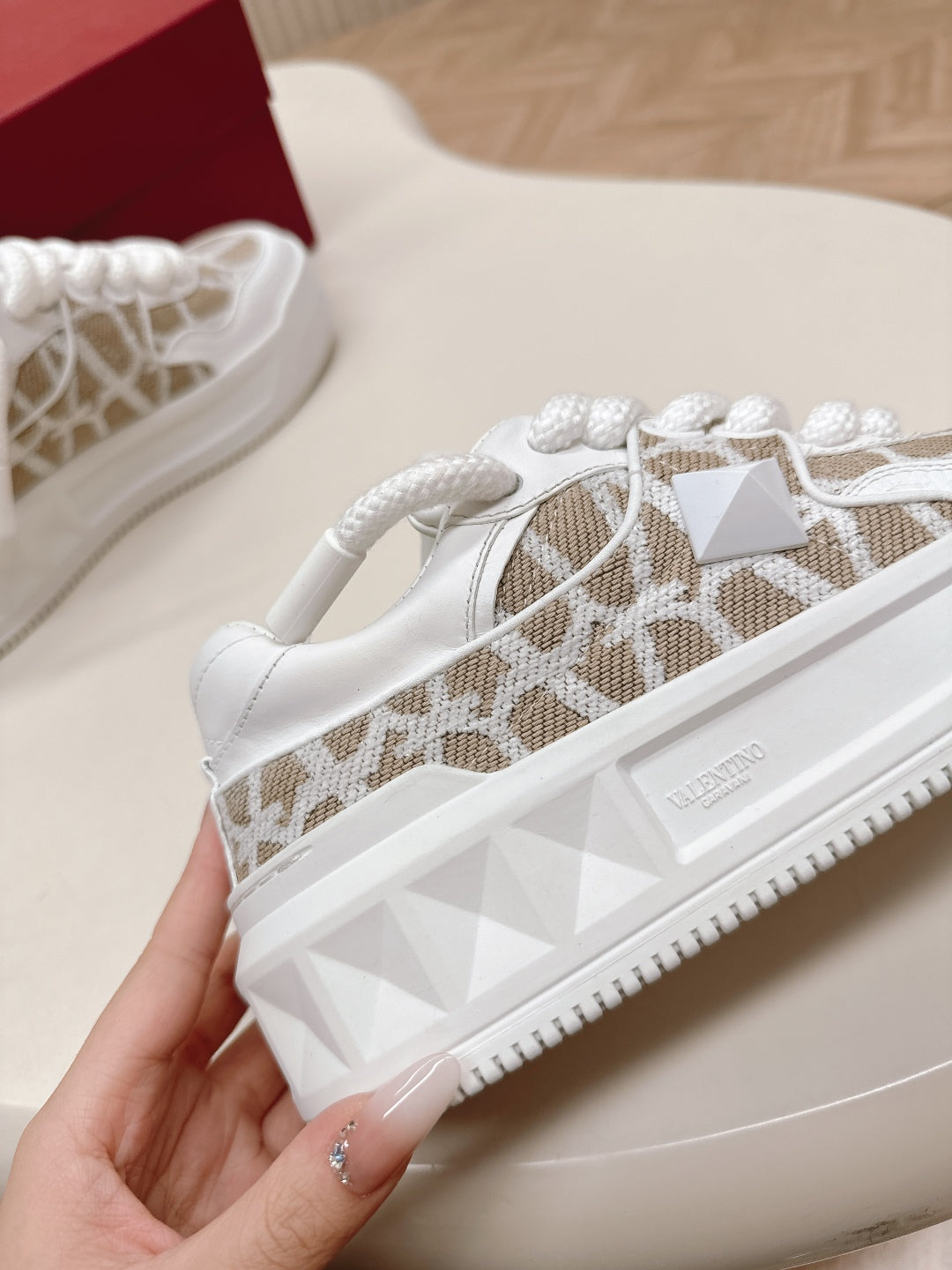 LuxluxHouse Best Quality Valentino Women Shoes
