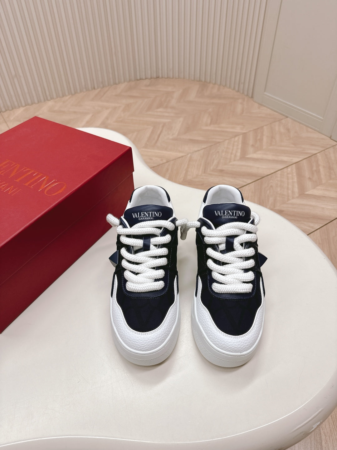 LuxluxHouse Best Quality Valentino Women Shoes