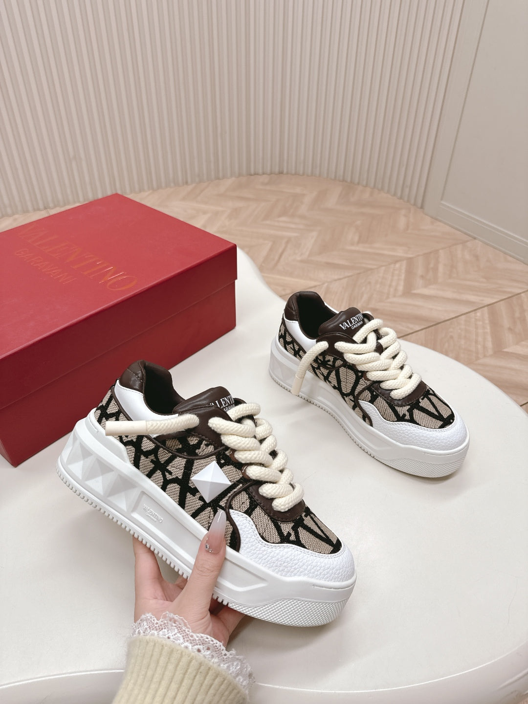LuxluxHouse Best Quality Valentino Women Shoes