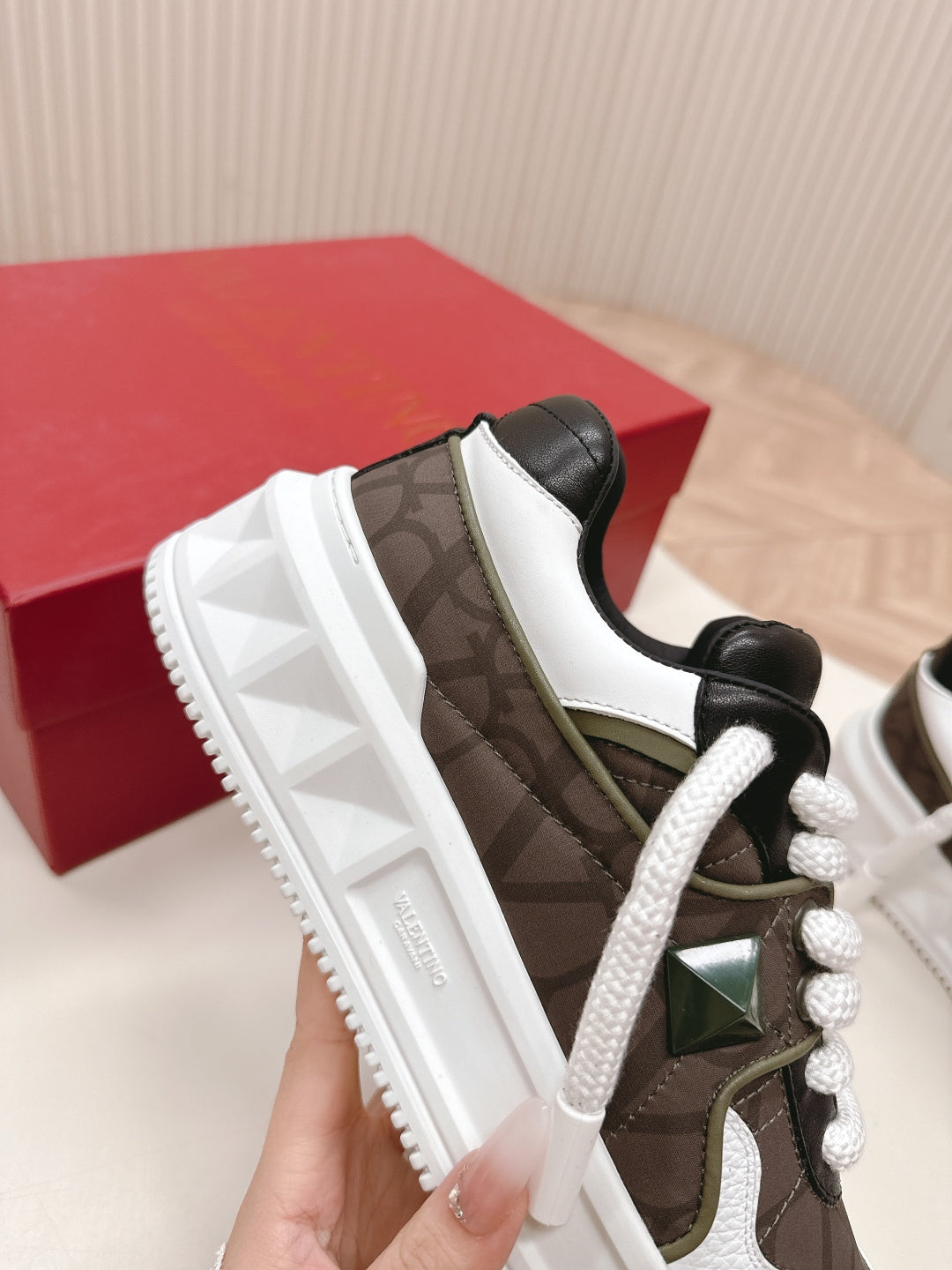 LuxluxHouse Best Quality Valentino Women Shoes