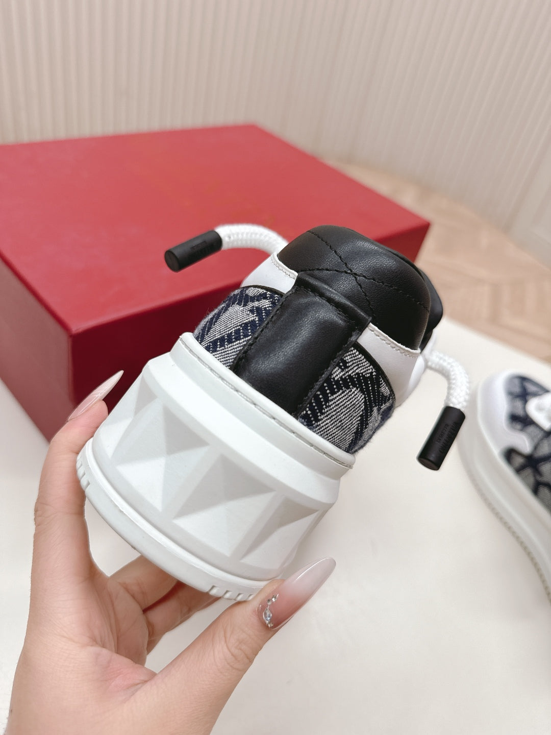 LuxluxHouse Best Quality Valentino Women Shoes