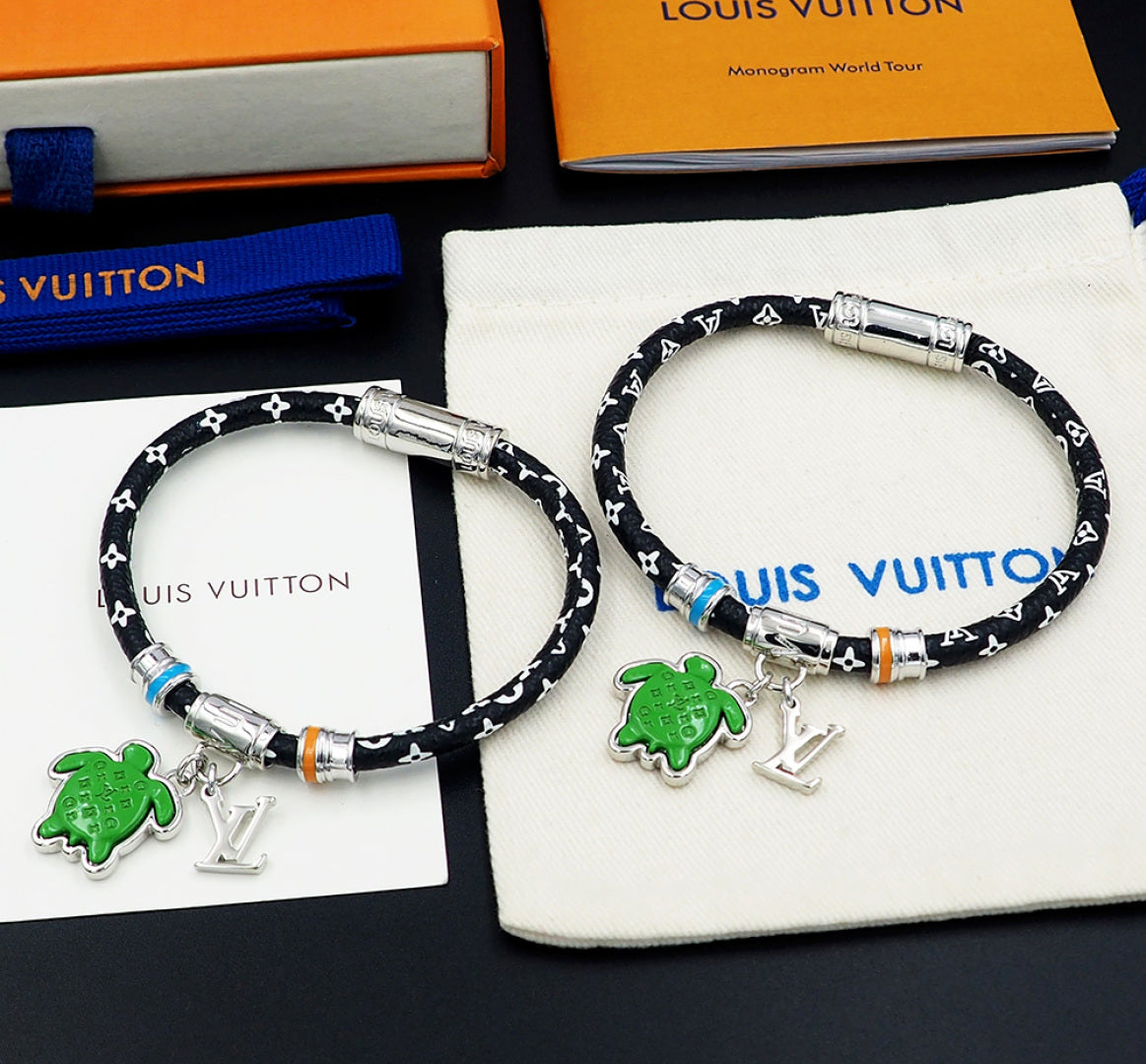 LuxluxHouse Best Quality Accessories Louis Vuitton