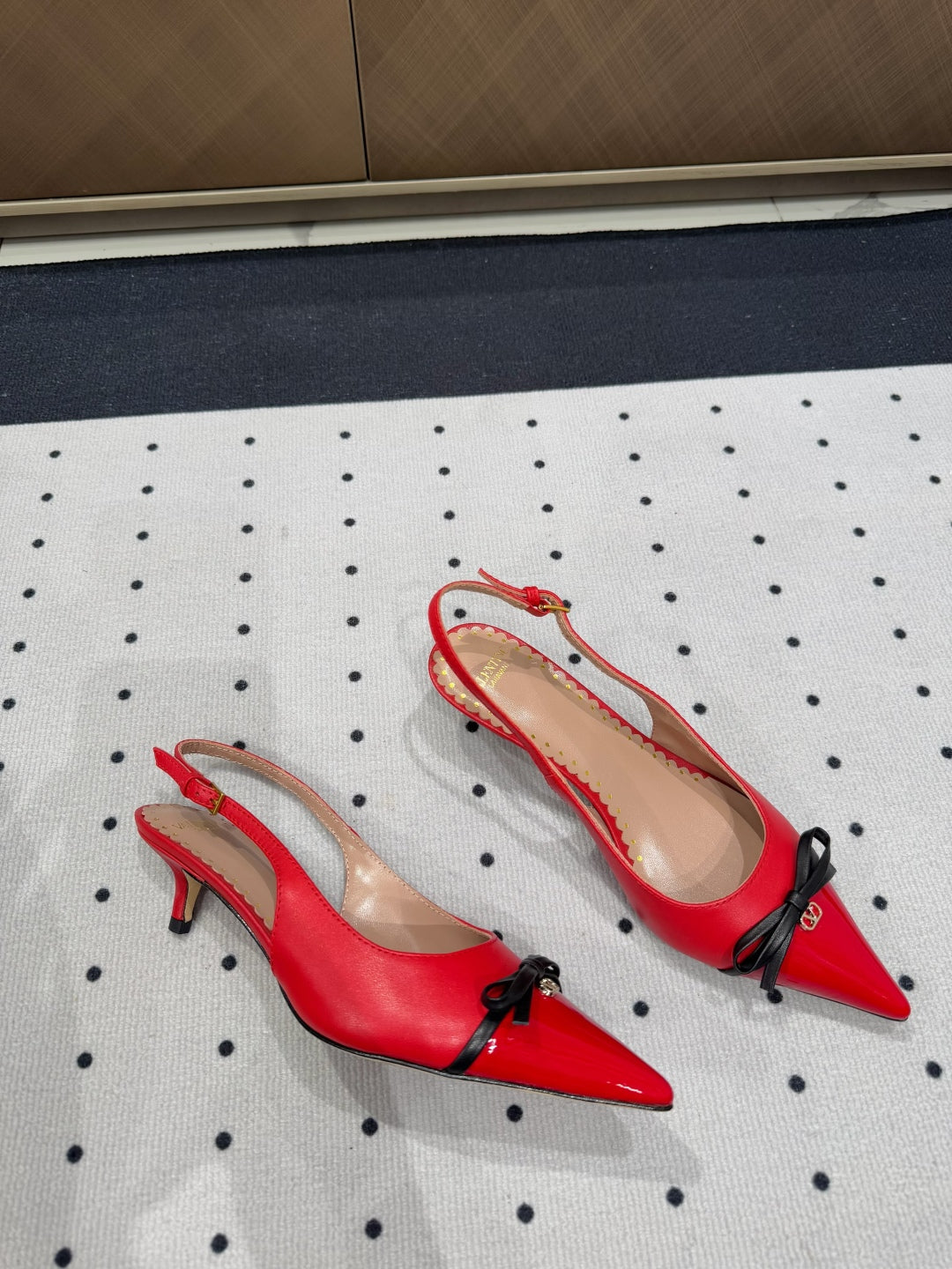 LuxluxHouse Best Quality Valentino Women Shoes