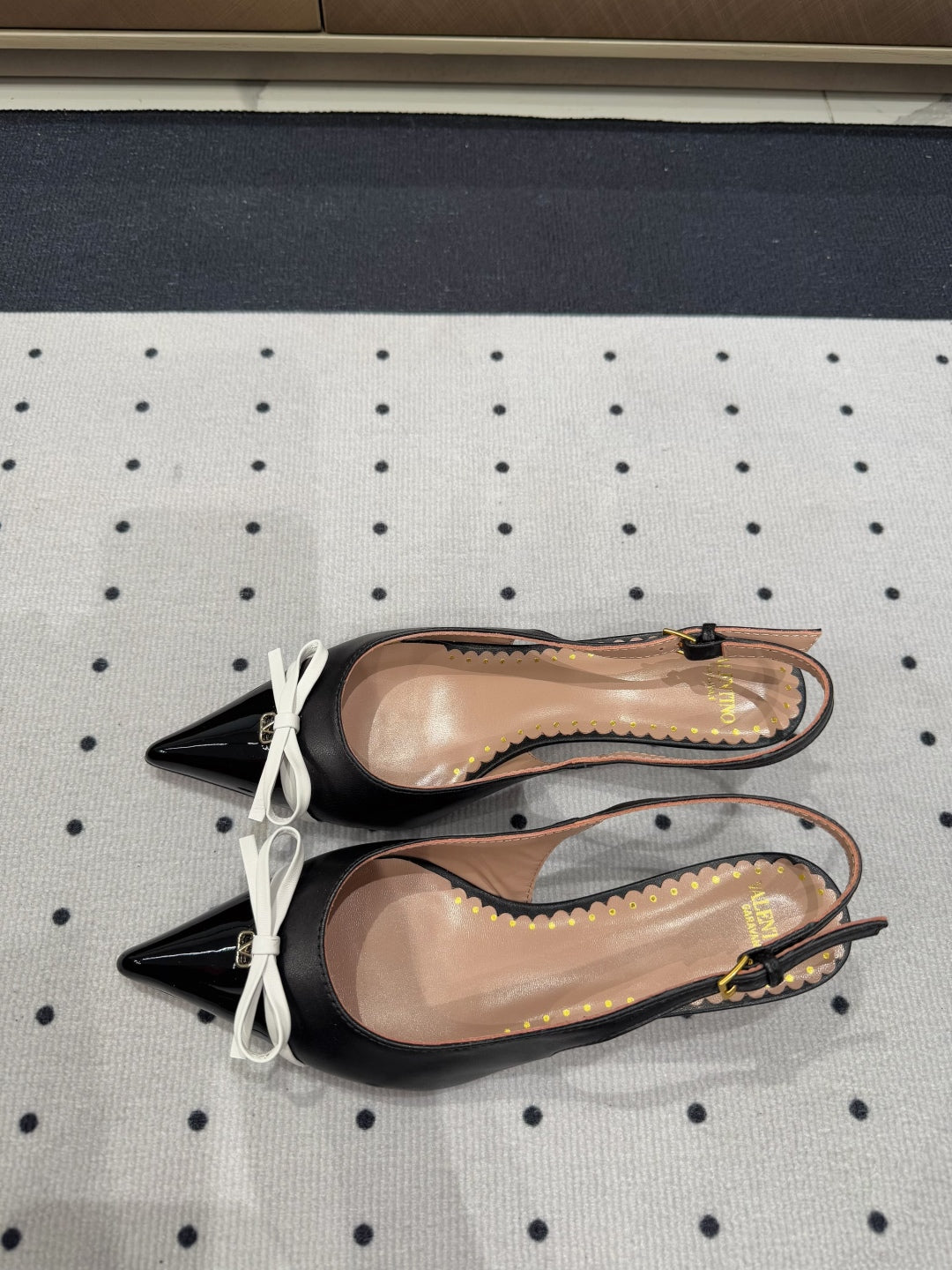 LuxluxHouse Best Quality Valentino Women Shoes