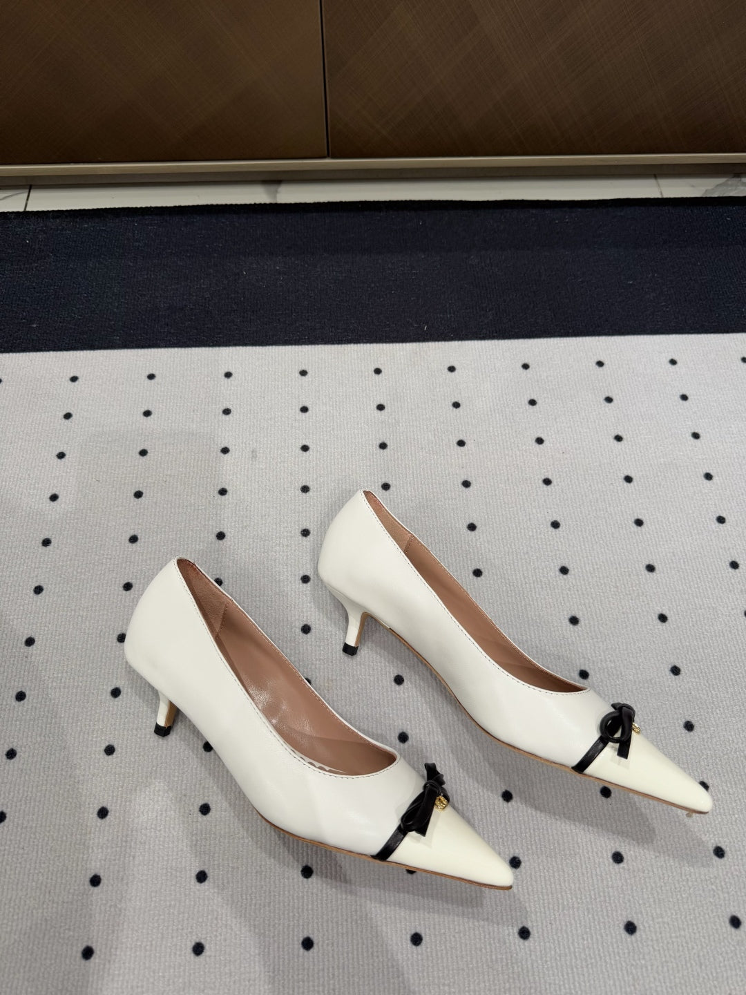 LuxluxHouse Best Quality Valentino Women Shoes