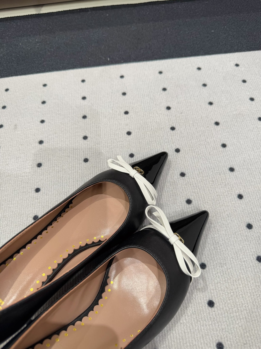 LuxluxHouse Best Quality Valentino Women Shoes