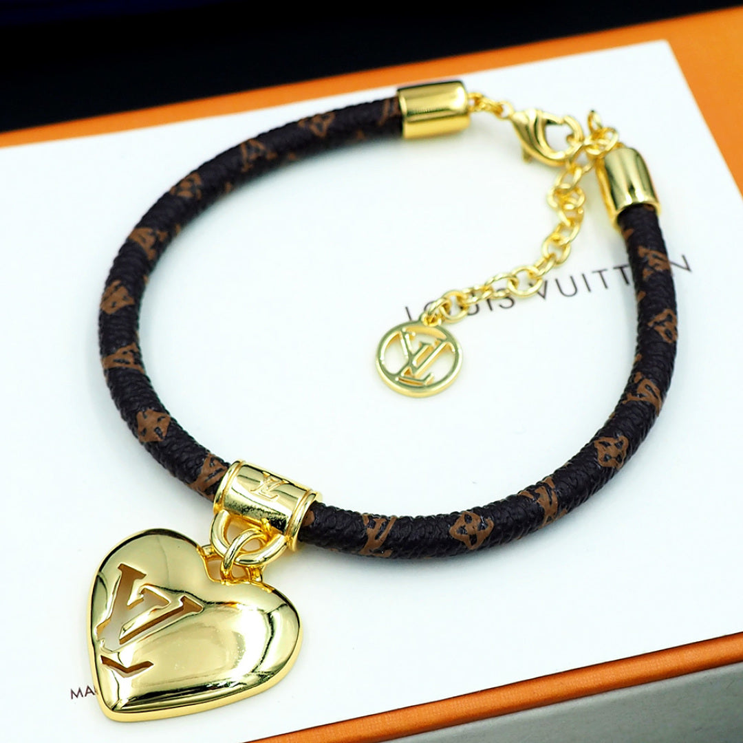 LuxluxHouse Best Quality Accessories Louis Vuitton