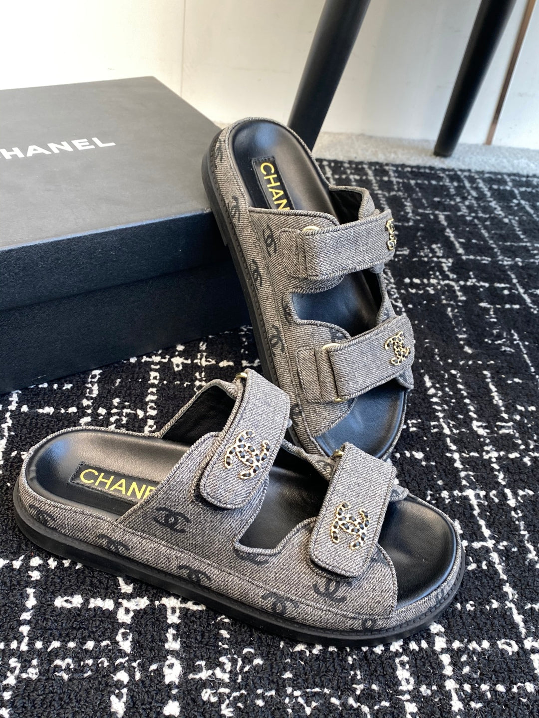 LuxluxHouse Best Quality Chanel Sandals