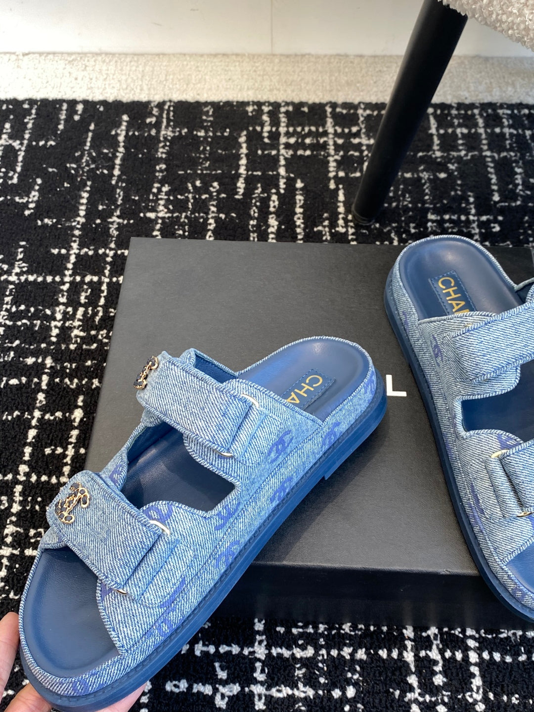 LuxluxHouse Best Quality Chanel Sandals