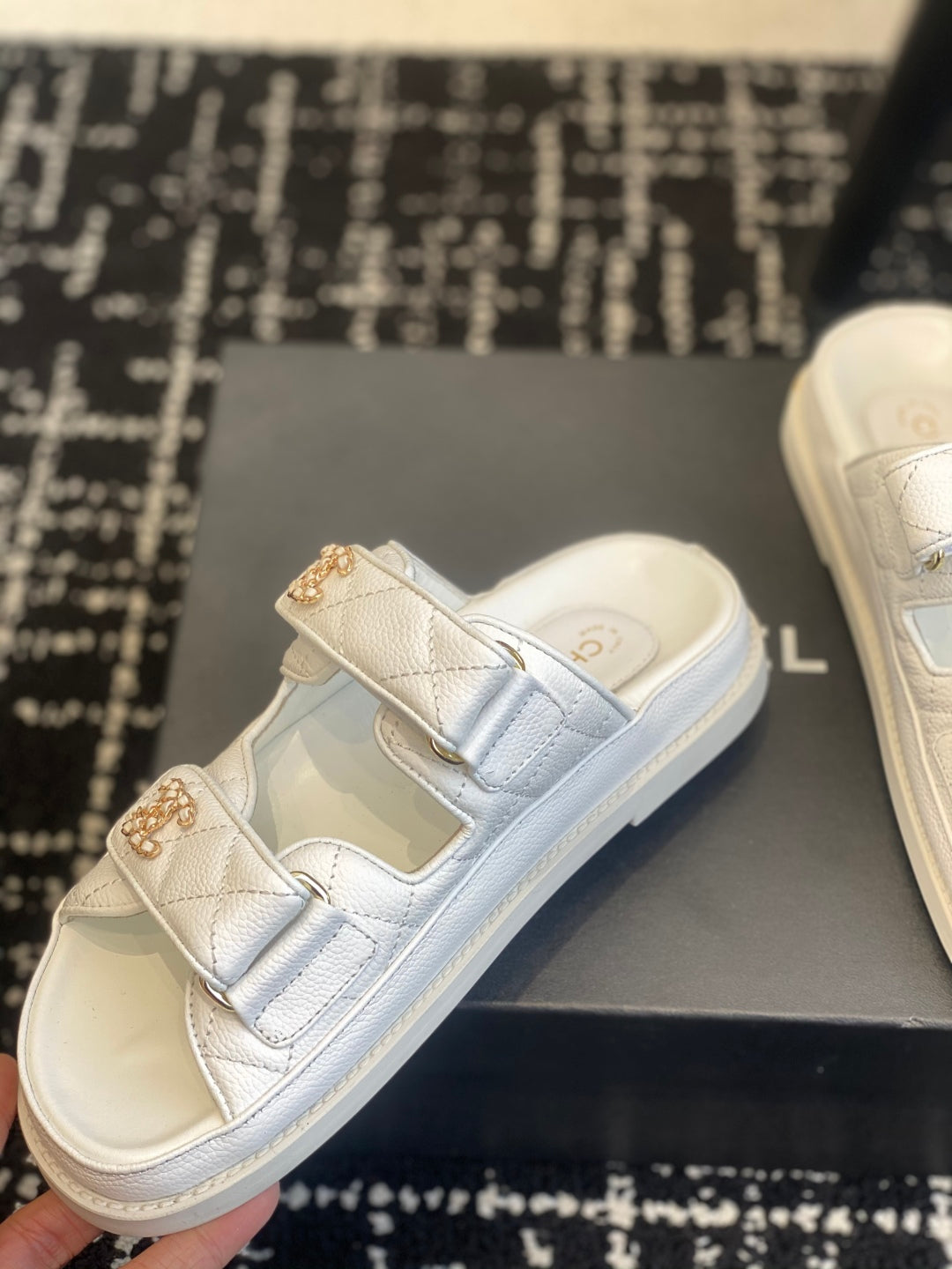 LuxluxHouse Best Quality Chanel Sandals