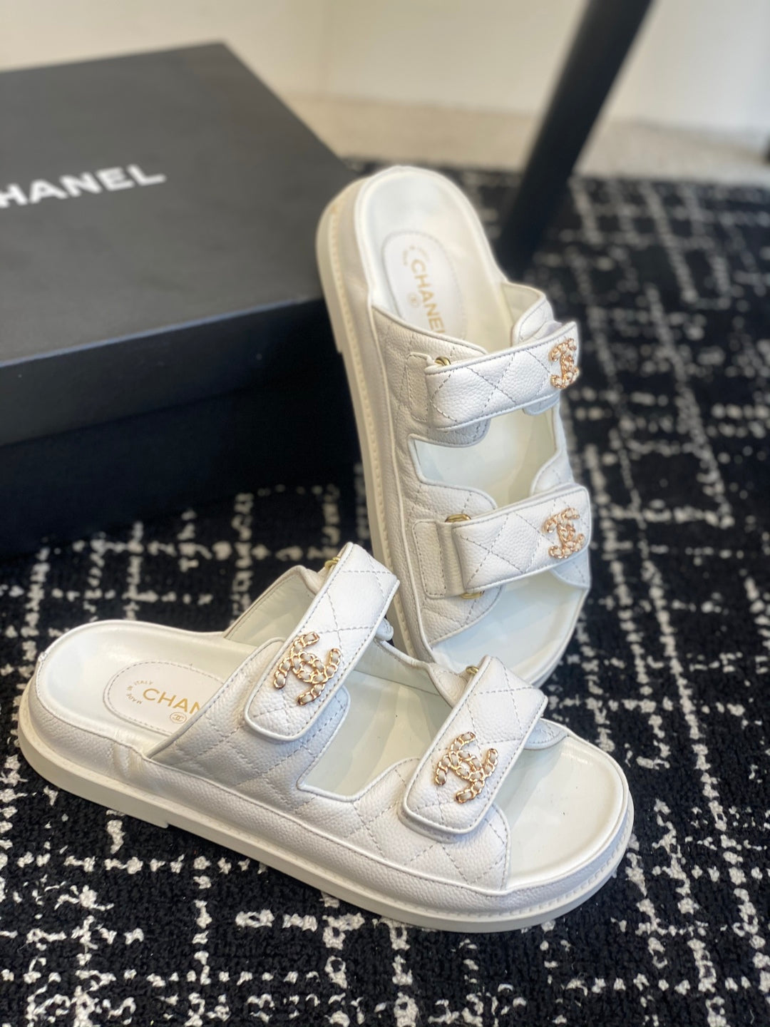 LuxluxHouse Best Quality Chanel Sandals