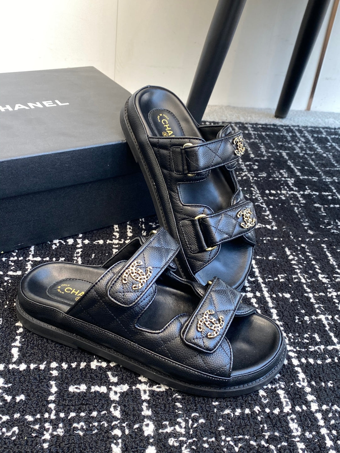 LuxluxHouse Best Quality Chanel Sandals