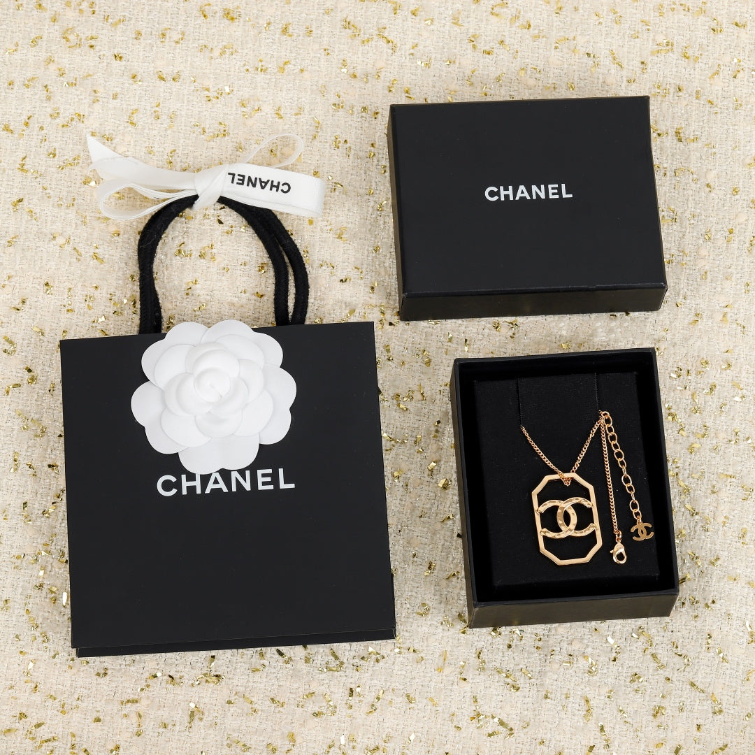 LuxluxHouse Best Quality Accessories Chanel