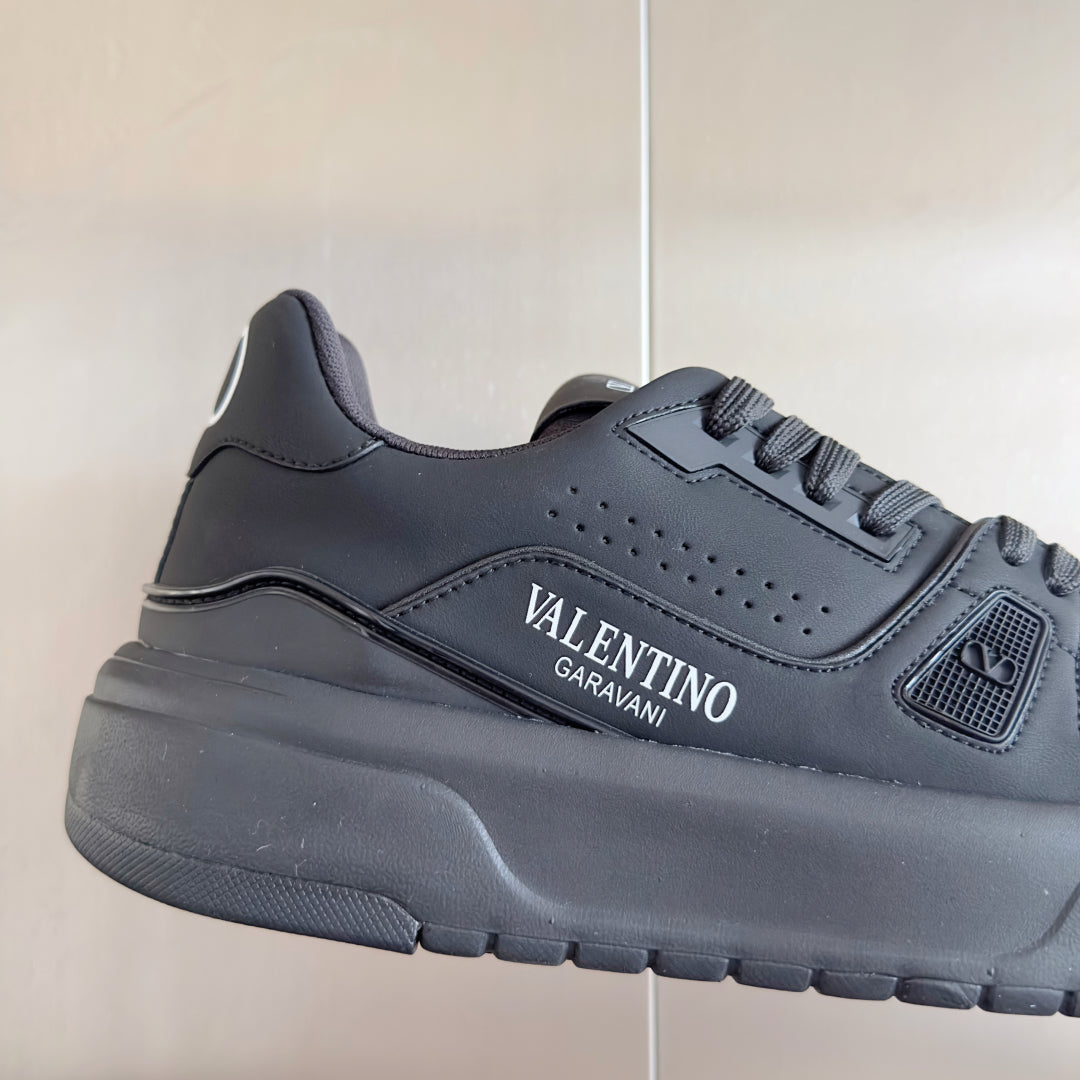 LuxluxHouse Best Quality Valentino Women Shoes