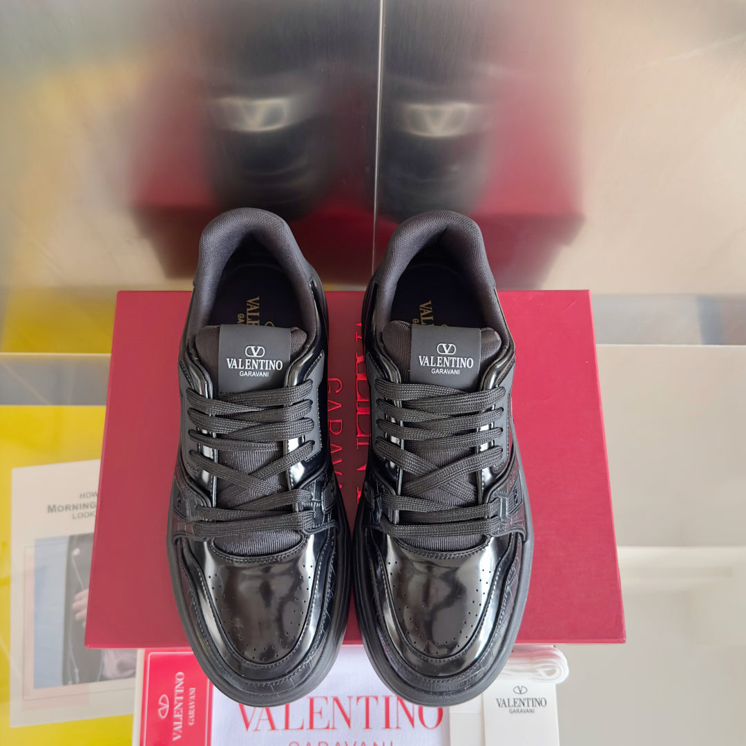 LuxluxHouse Best Quality Valentino Women Shoes