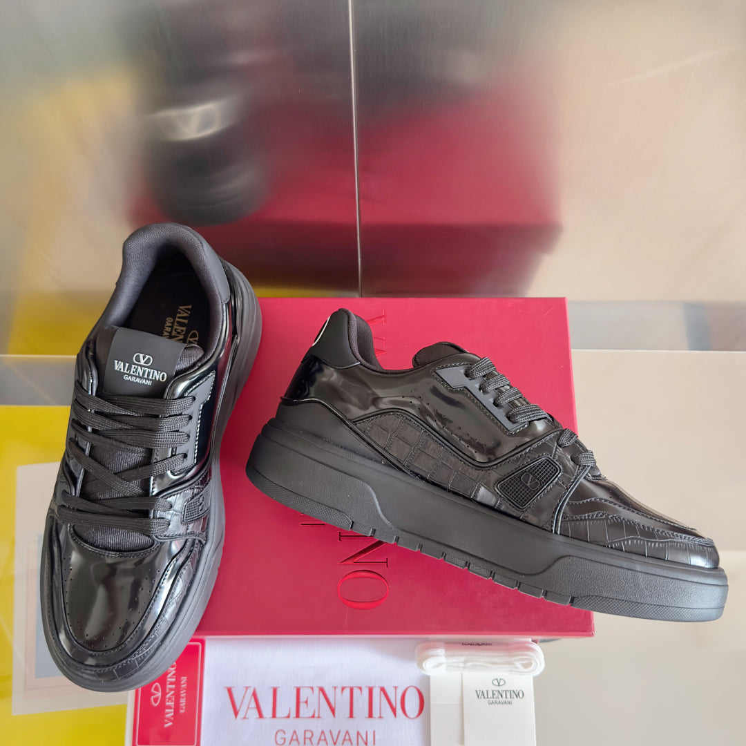 LuxluxHouse Best Quality Valentino Women Shoes
