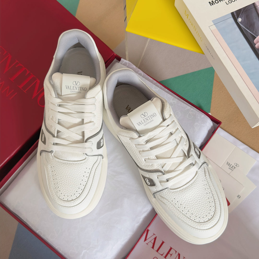 LuxluxHouse Best Quality Valentino Women Shoes
