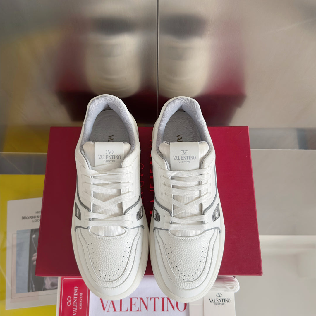 LuxluxHouse Best Quality Valentino Women Shoes