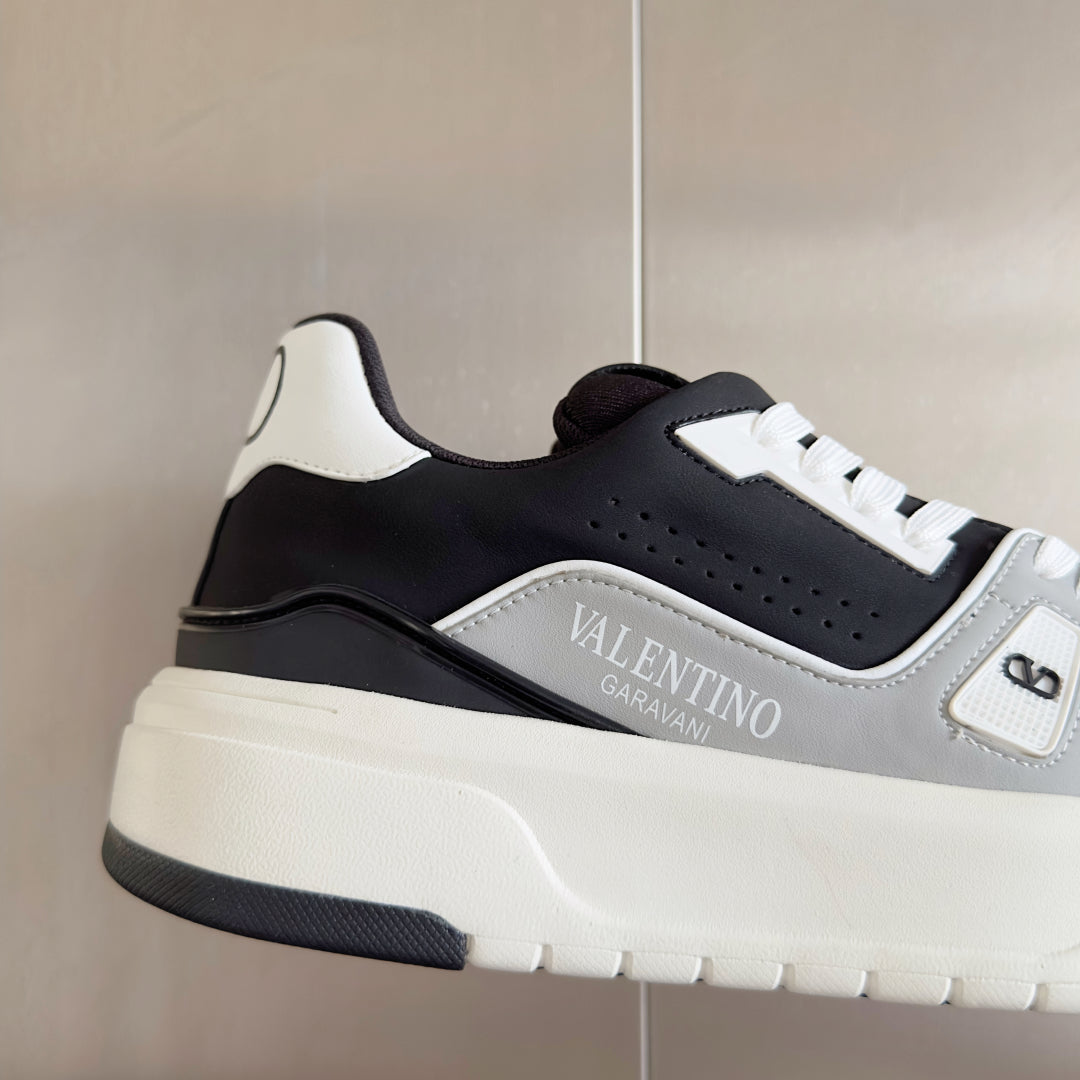 LuxluxHouse Best Quality Valentino Women Shoes