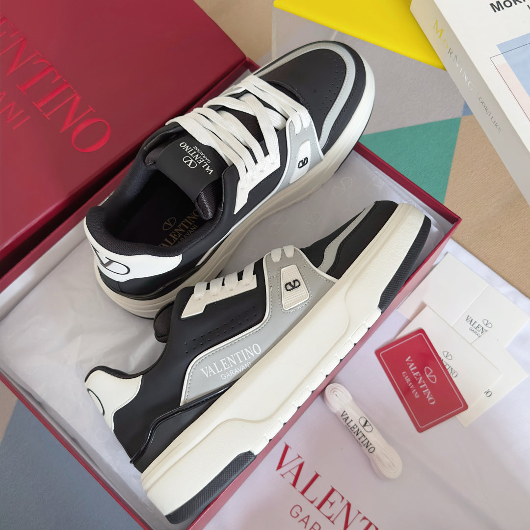 LuxluxHouse Best Quality Valentino Women Shoes