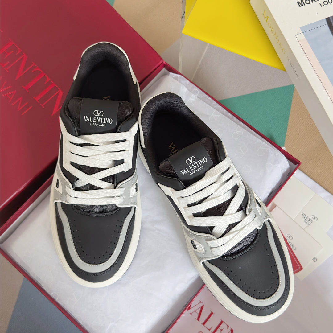 LuxluxHouse Best Quality Valentino Women Shoes