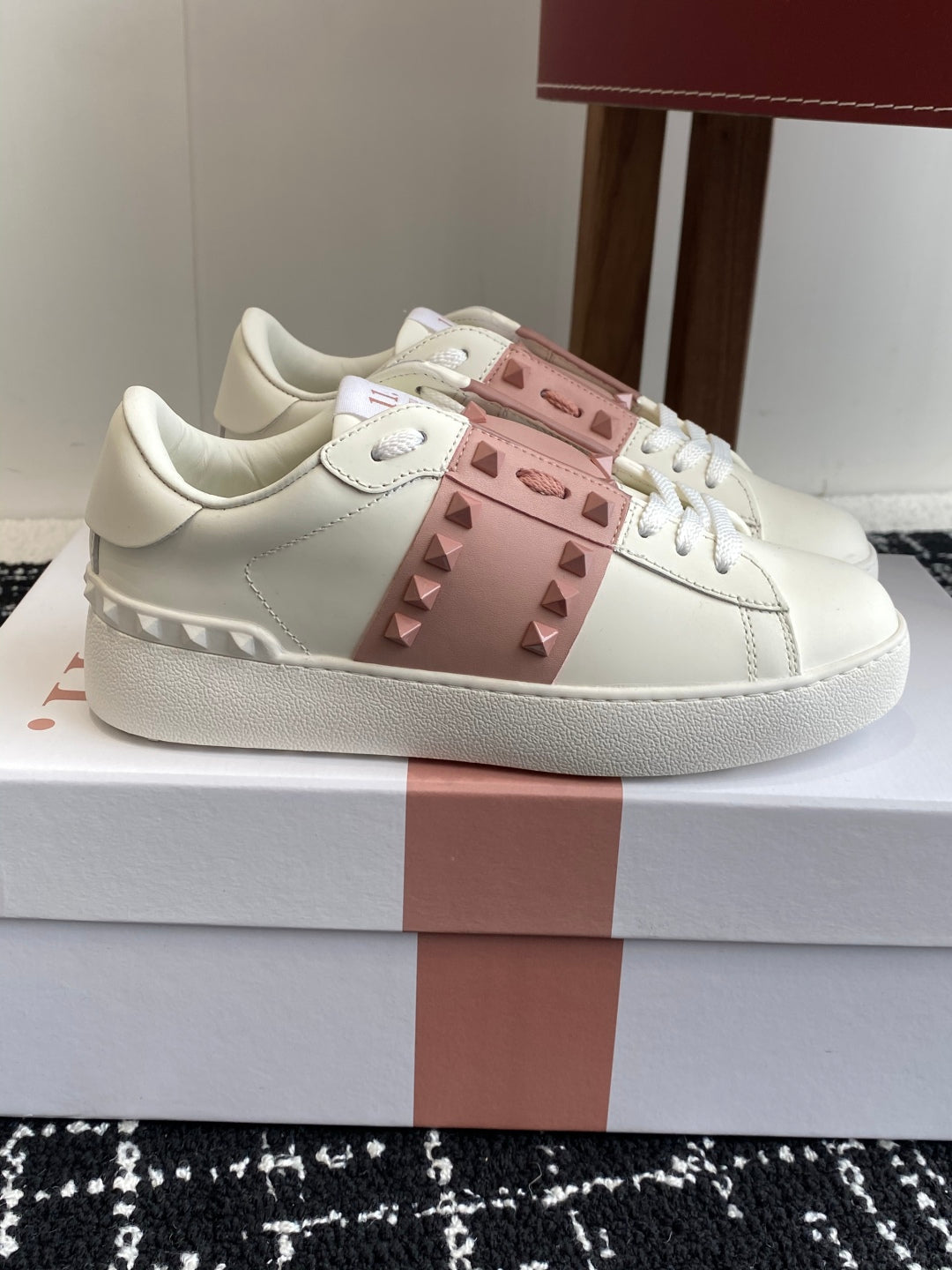 LuxluxHouse Best Quality Valentino Women Shoes