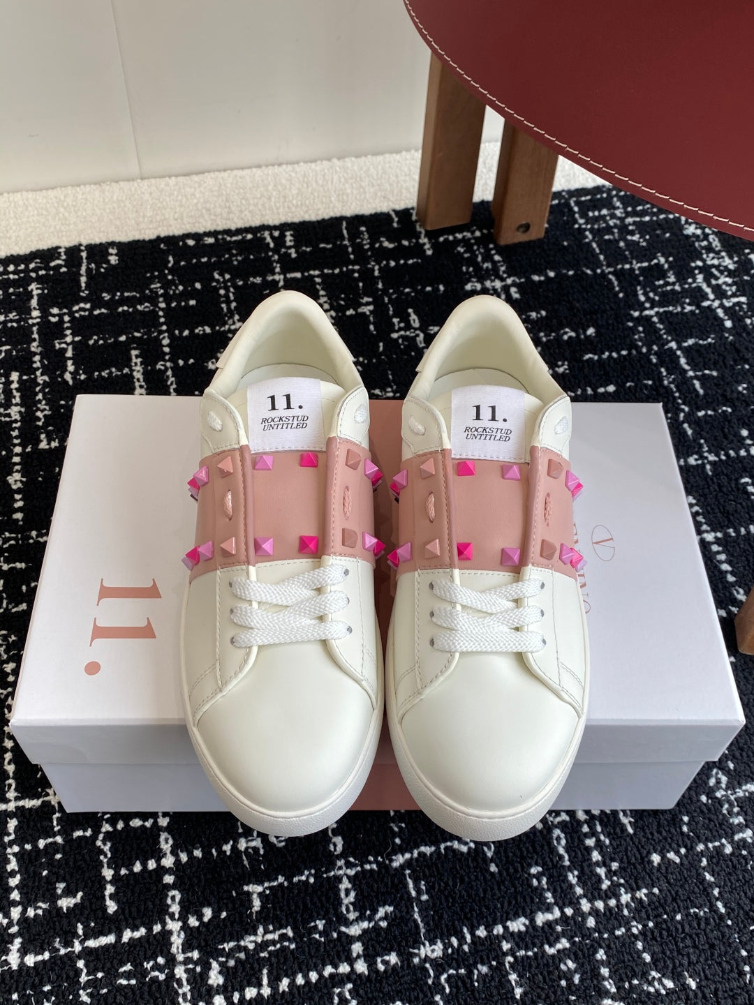 LuxluxHouse Best Quality Valentino Women Shoes