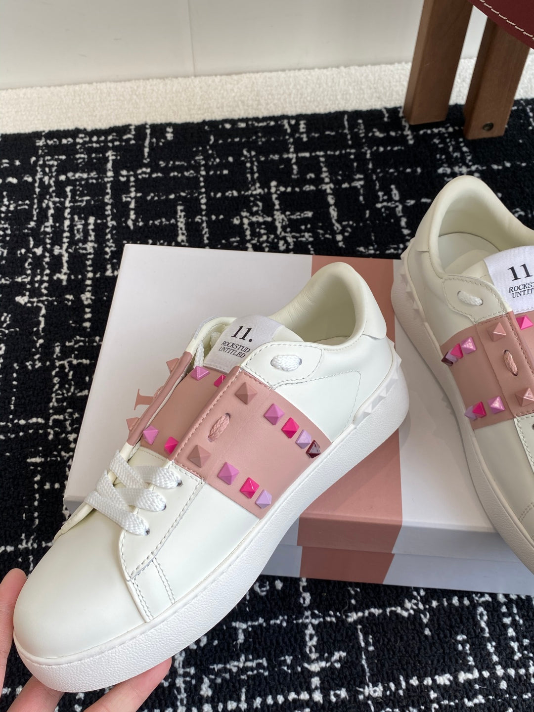 LuxluxHouse Best Quality Valentino Women Shoes