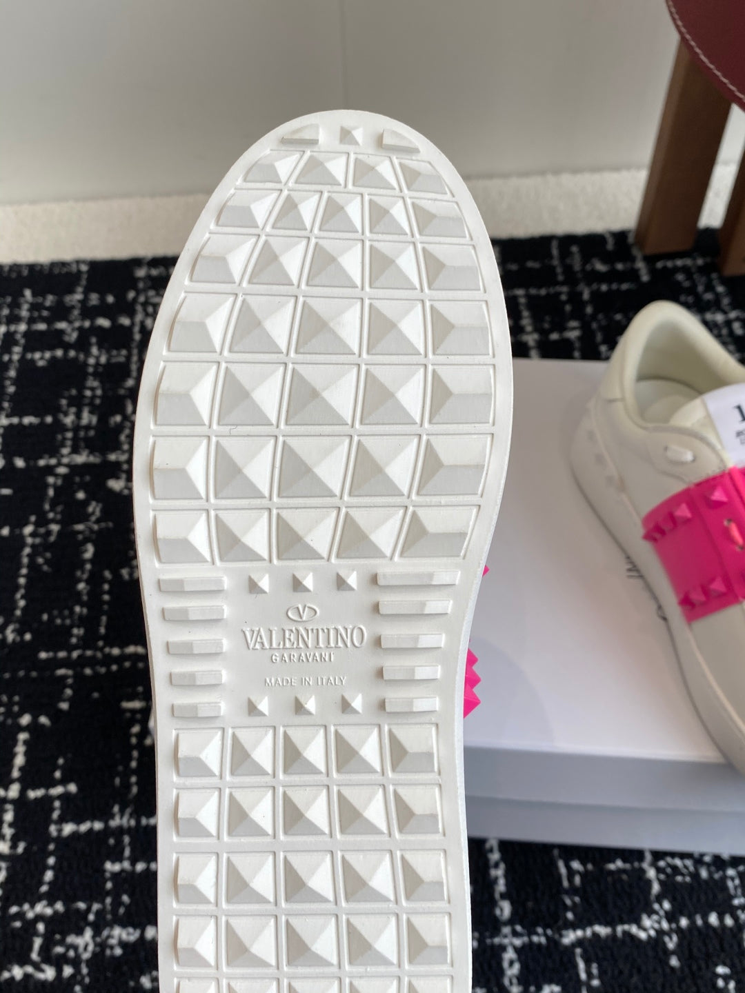 LuxluxHouse Best Quality Valentino Women Shoes