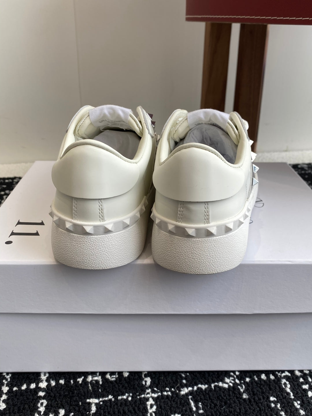 LuxluxHouse Best Quality Valentino Women Shoes