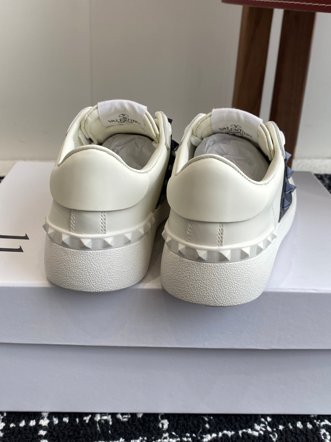LuxluxHouse Best Quality Valentino Women Shoes