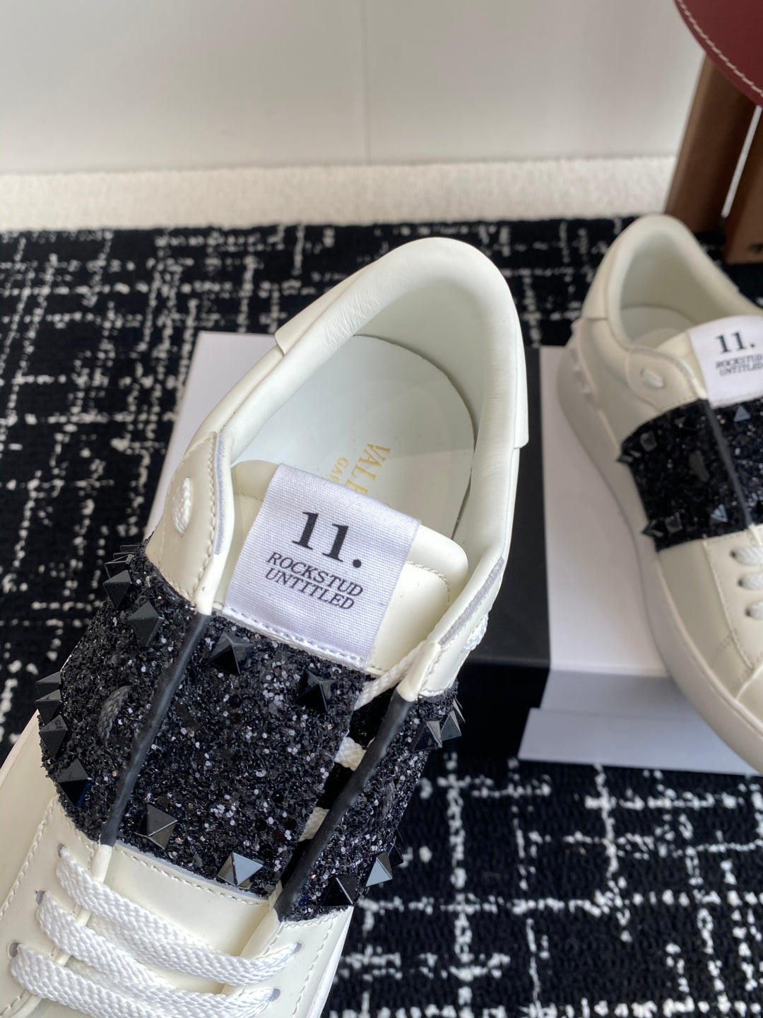 LuxluxHouse Best Quality Valentino Women Shoes