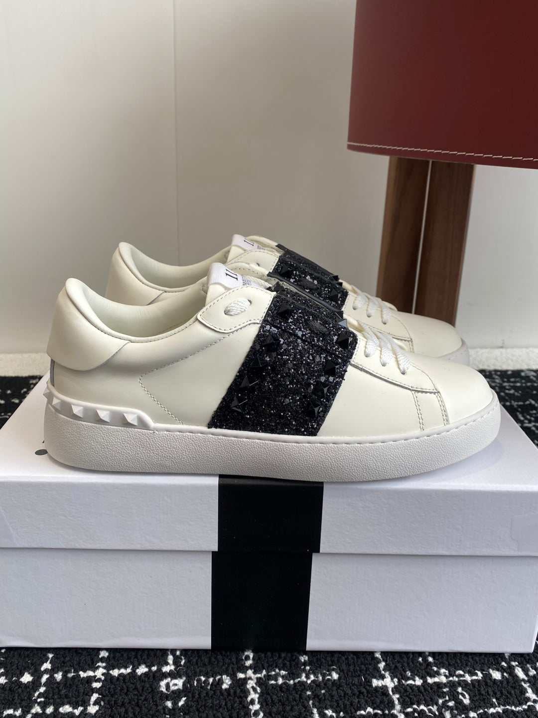 LuxluxHouse Best Quality Valentino Women Shoes