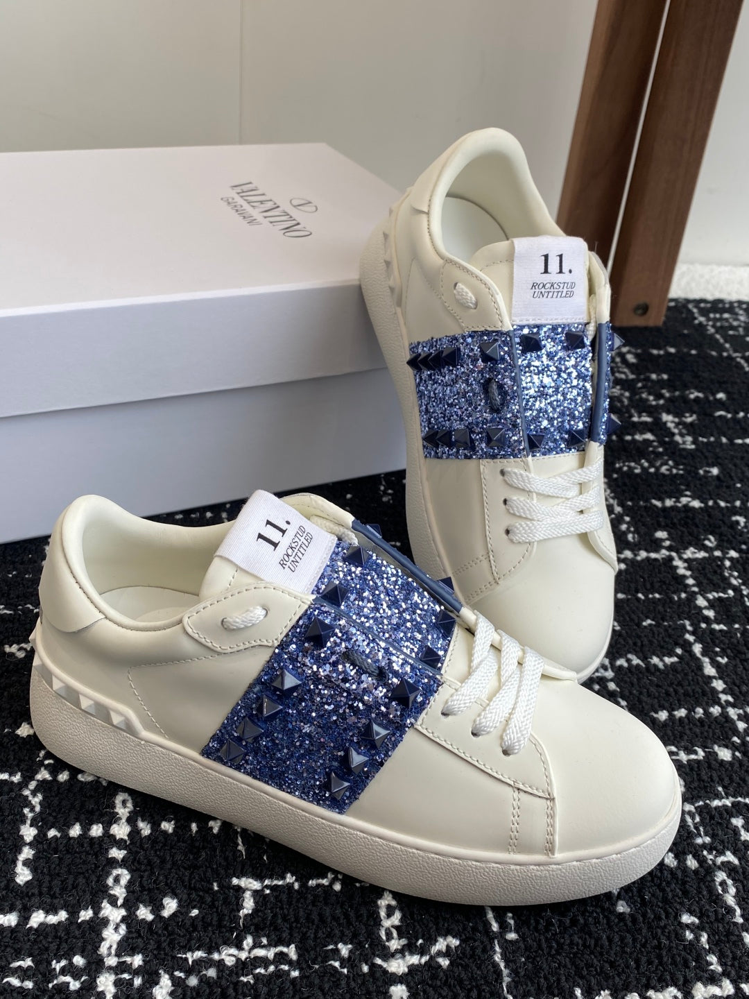 LuxluxHouse Best Quality Valentino Women Shoes
