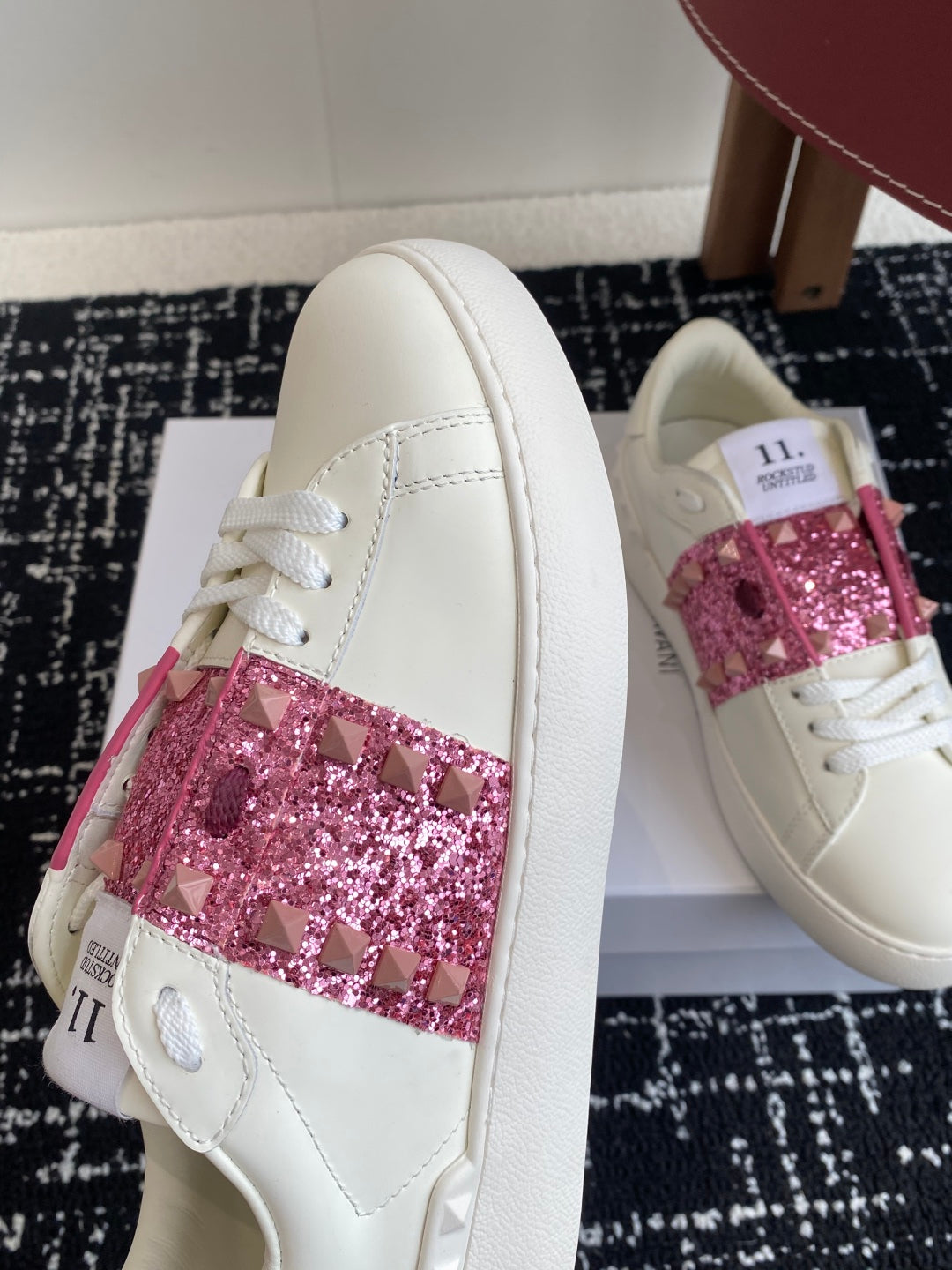 LuxluxHouse Best Quality Valentino Women Shoes