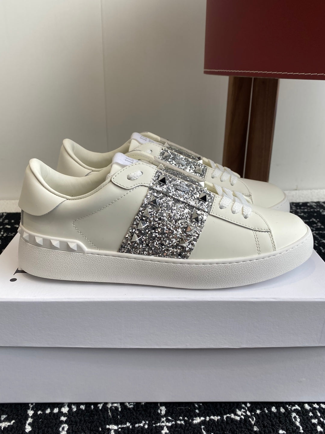 LuxluxHouse Best Quality Valentino Women Shoes