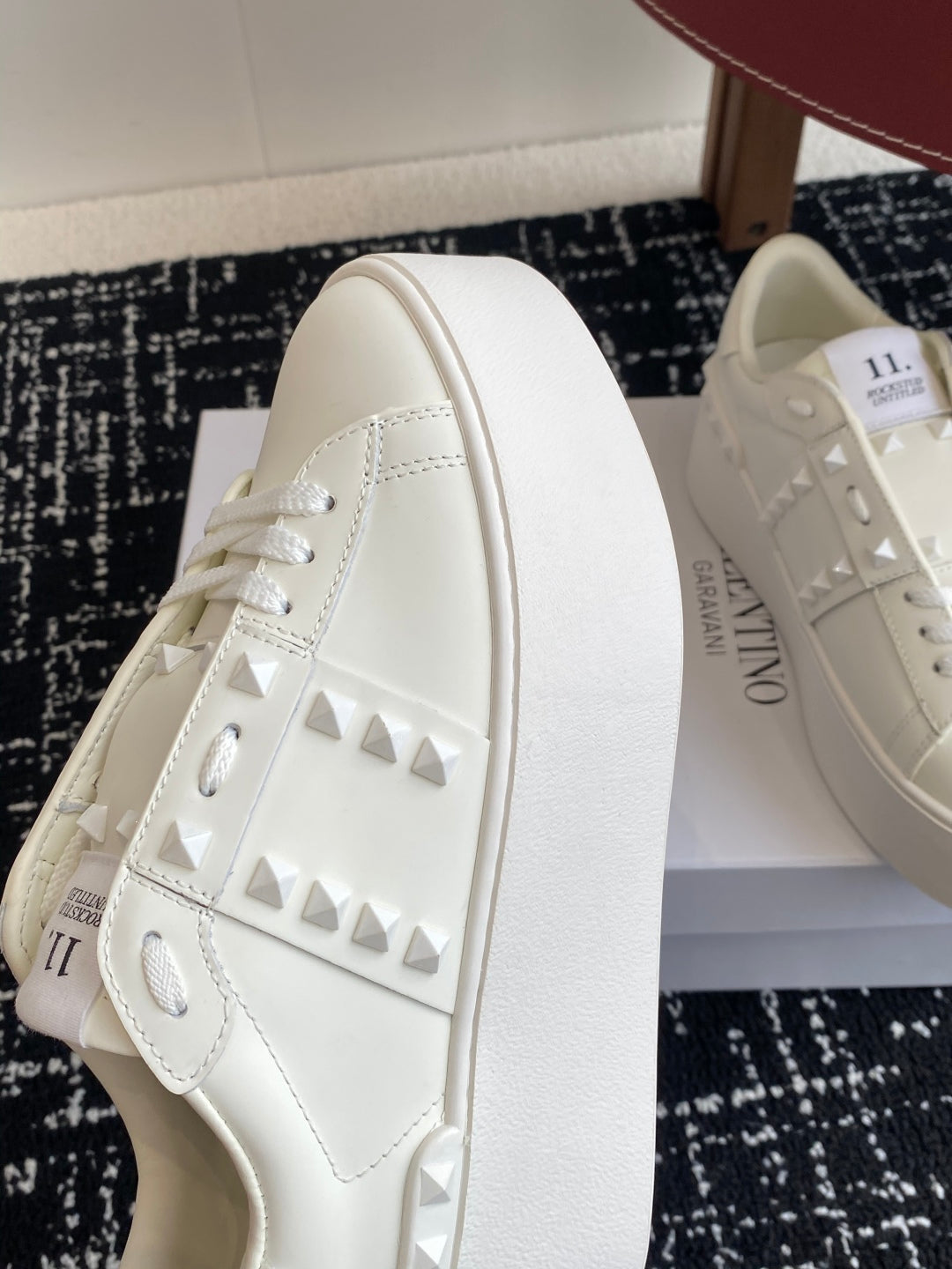 LuxluxHouse Best Quality Valentino Women Shoes