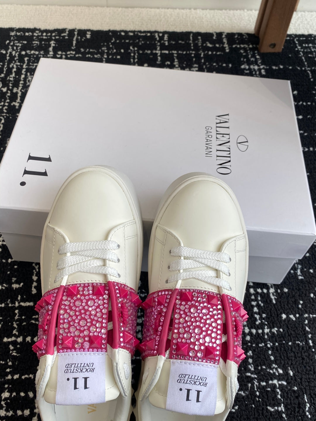 LuxluxHouse Best Quality Valentino Women Shoes