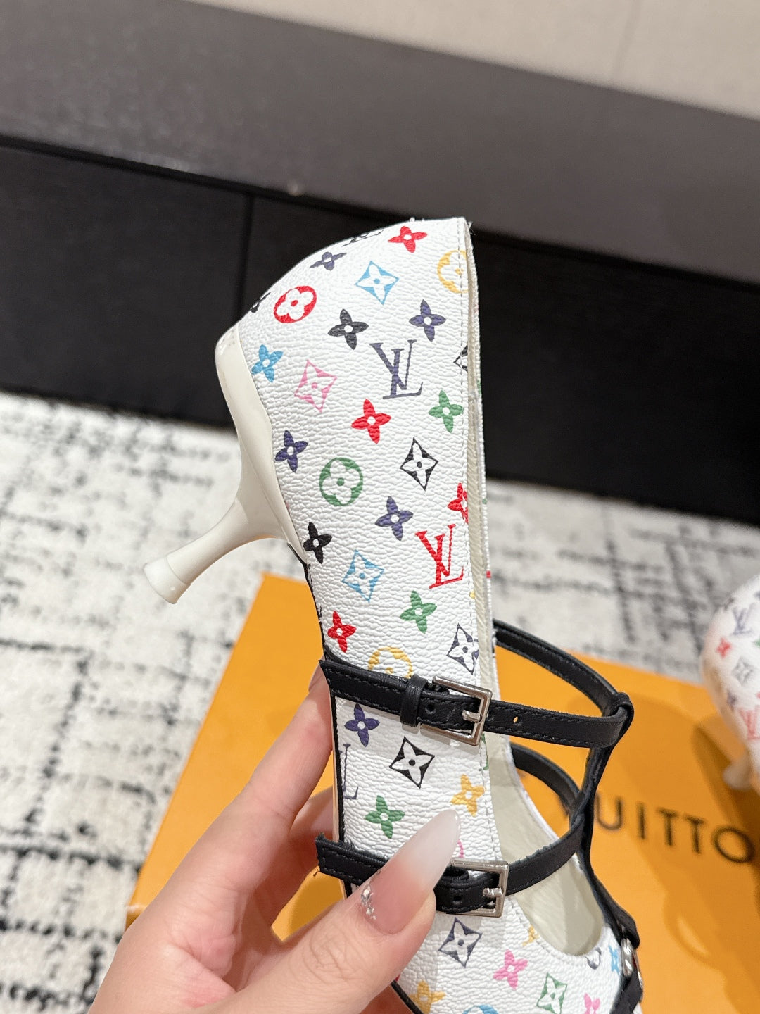 LuxluxHouse Best Quality Women Shoes Louis Vuitton