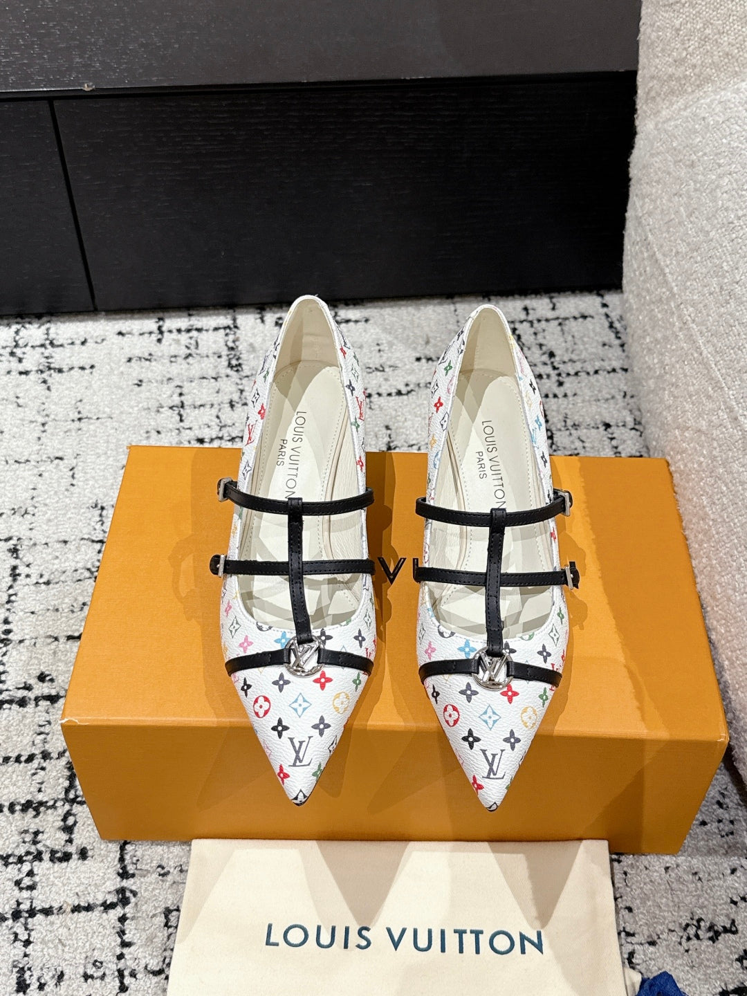 LuxluxHouse Best Quality Women Shoes Louis Vuitton