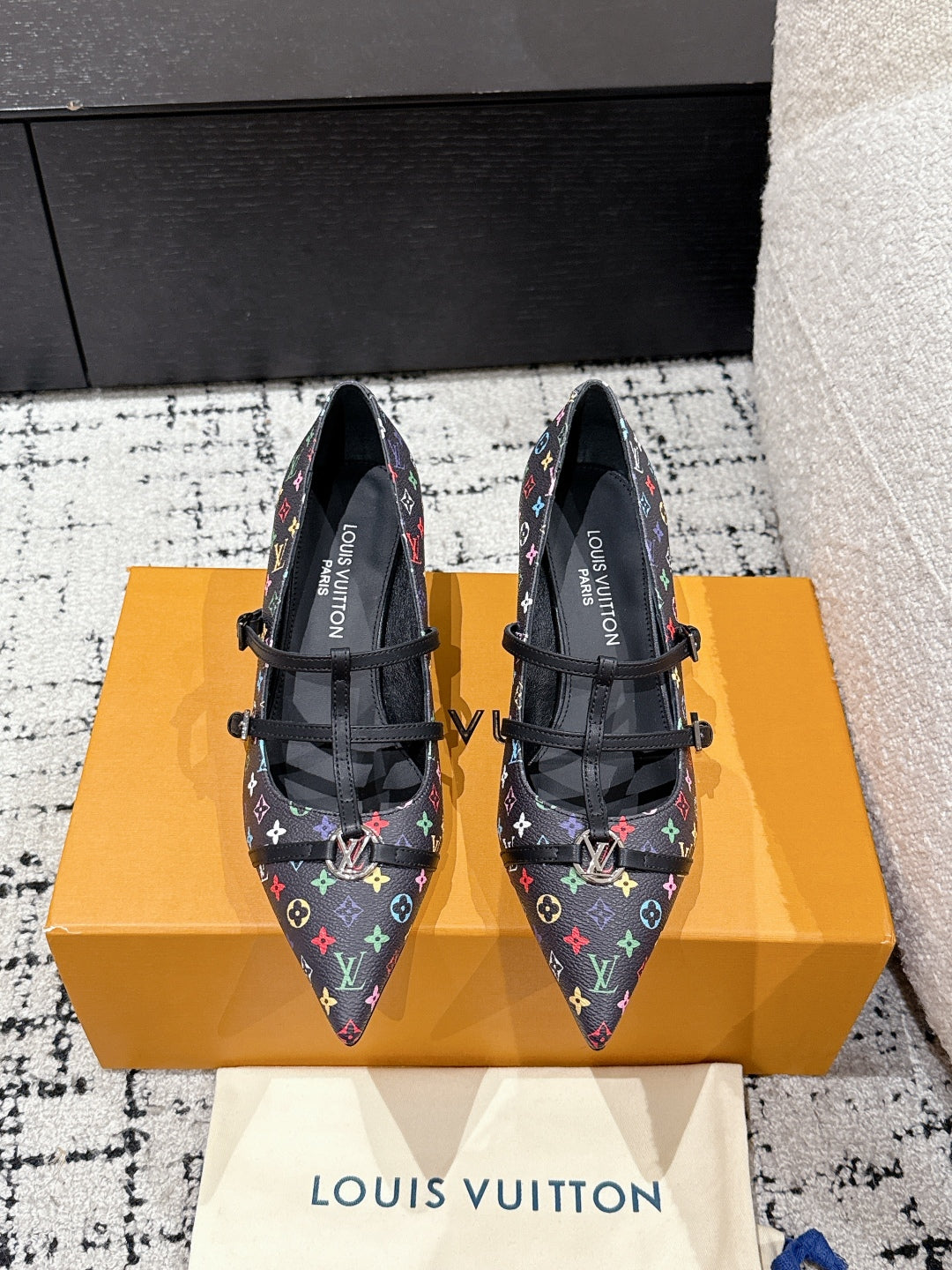 LuxluxHouse Best Quality Women Shoes Louis Vuitton