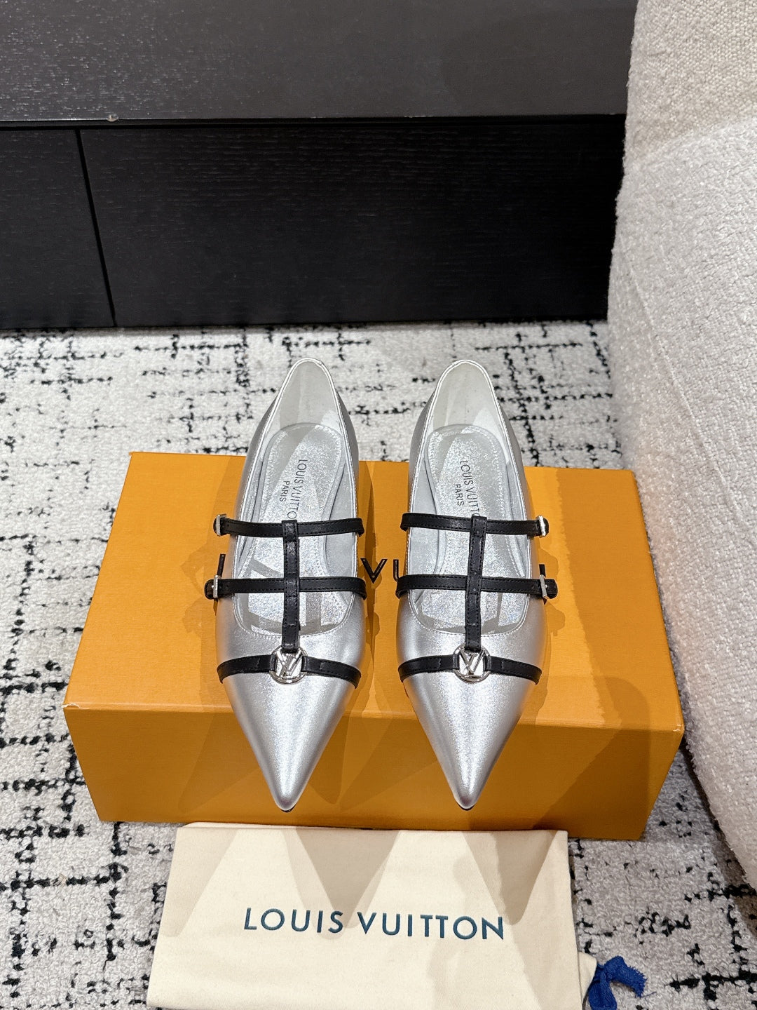 LuxluxHouse Best Quality Women Shoes Louis Vuitton
