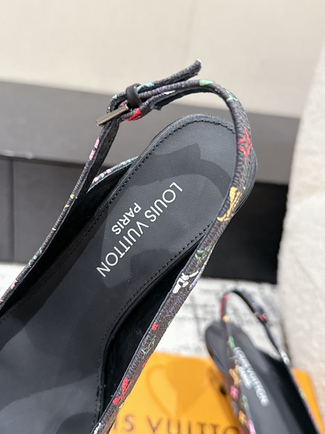 LuxluxHouse Best Quality Women Shoes Louis Vuitton