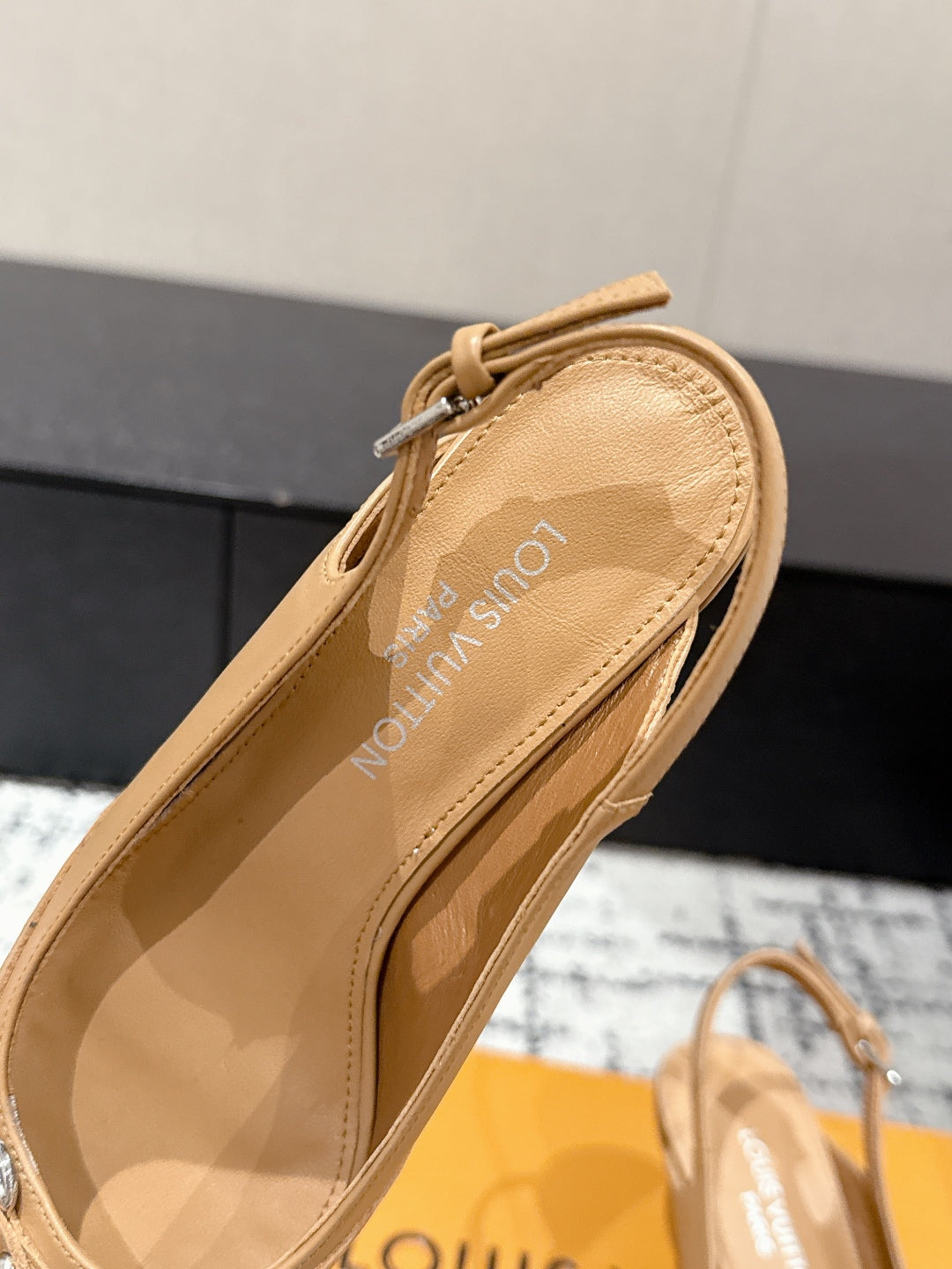 LuxluxHouse Best Quality Women Shoes Louis Vuitton