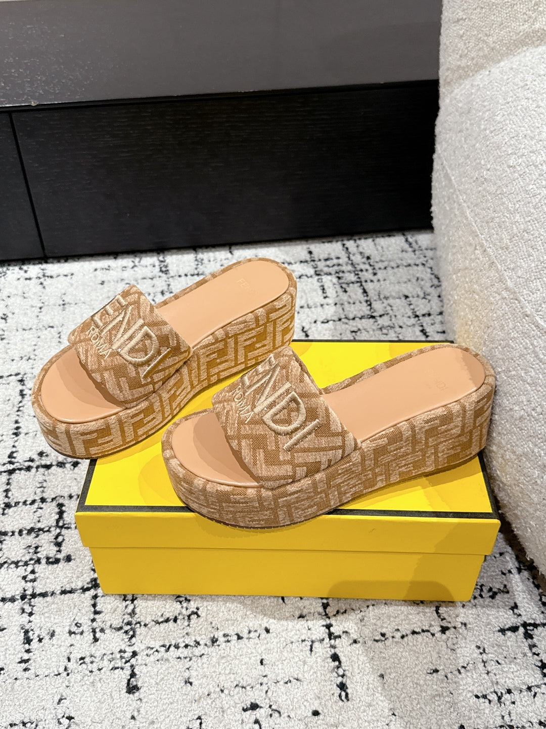 LuxluxHouse Best Quality Fendi Women Shoes