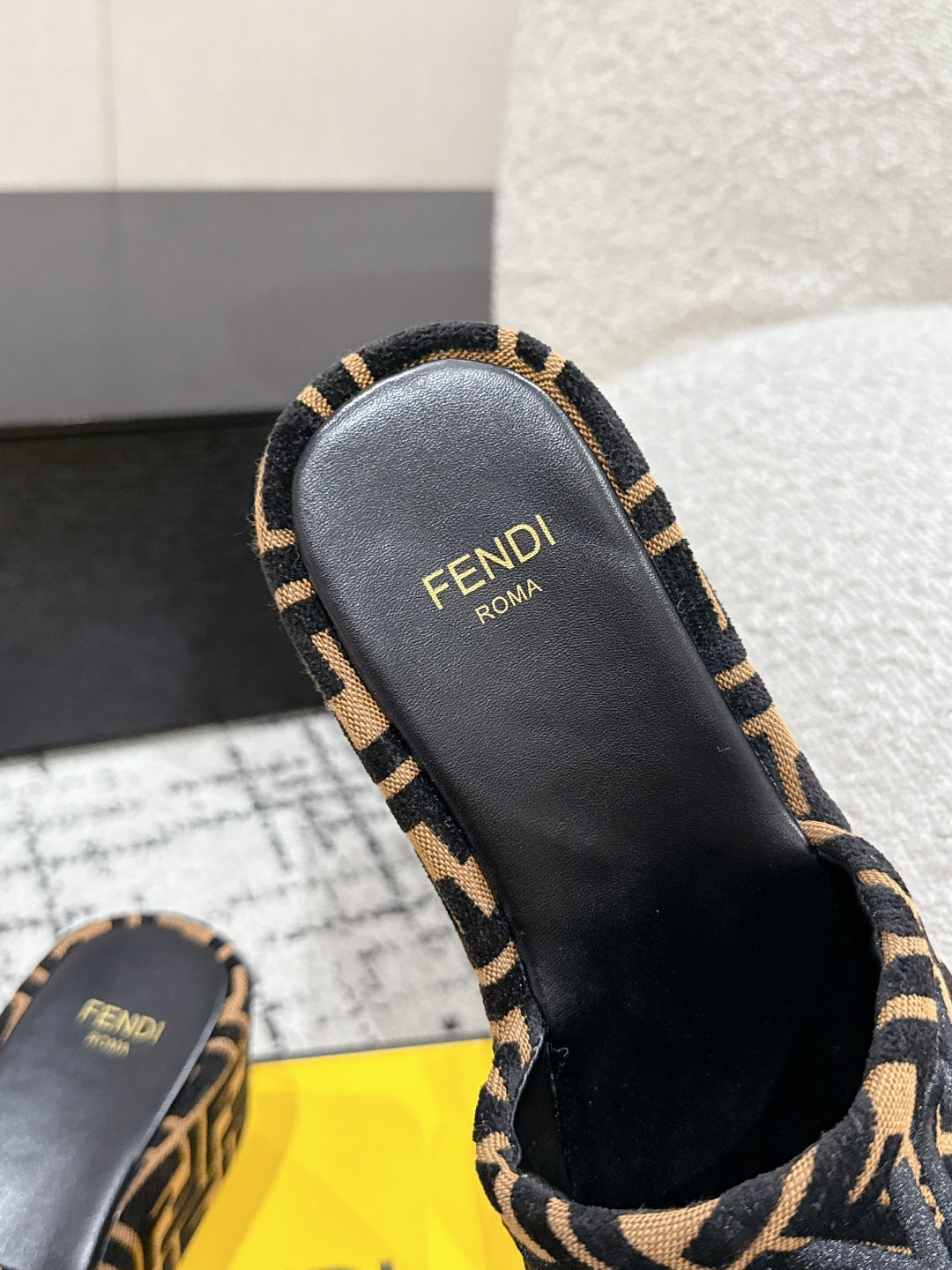 LuxluxHouse Best Quality Fendi Women Shoes