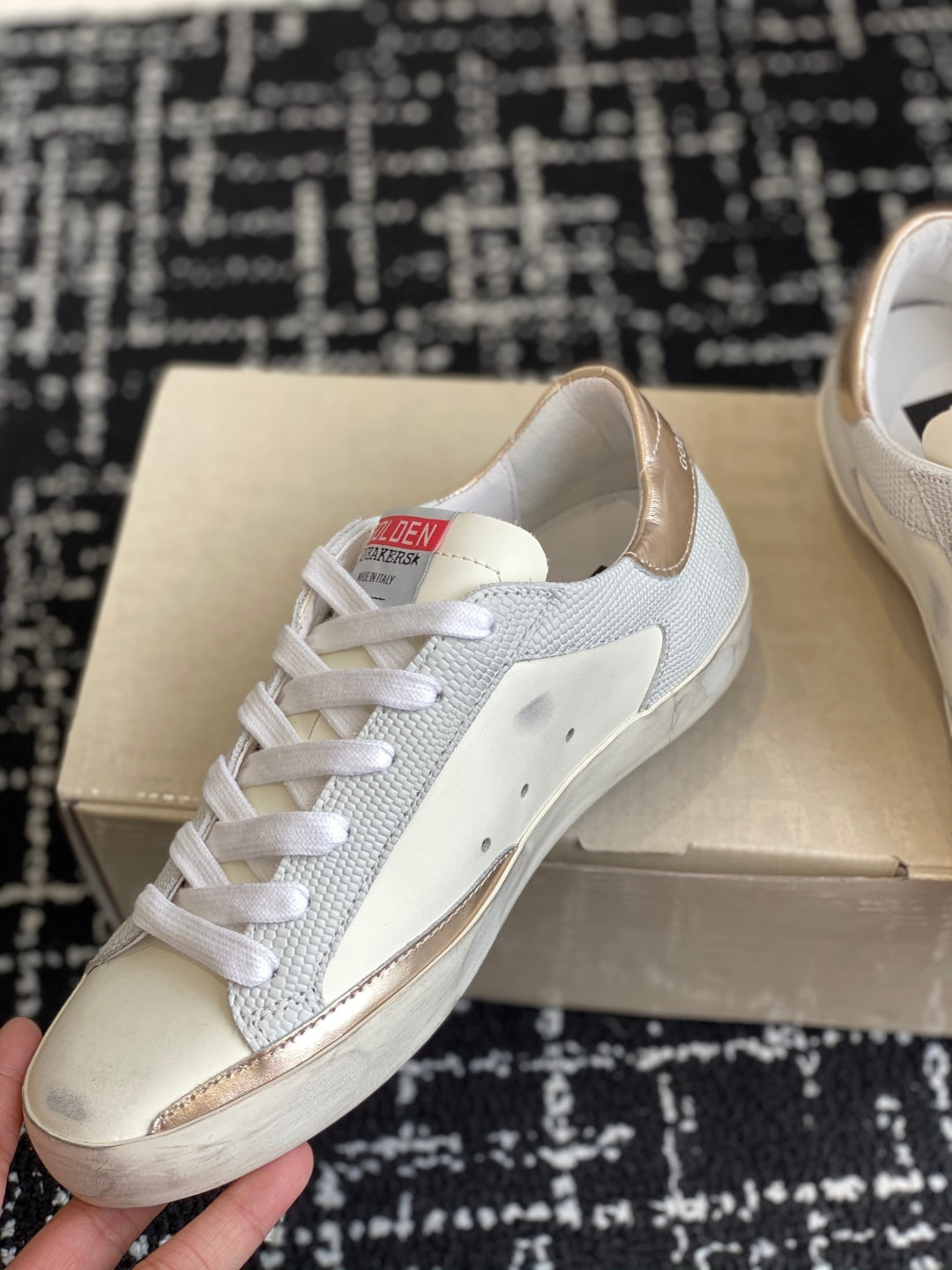 LuxluxHouse Best Quality Shoes Golden Goose