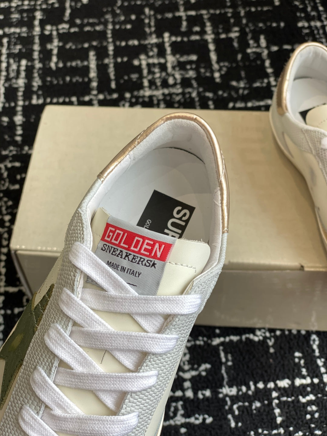 LuxluxHouse Best Quality Shoes Golden Goose